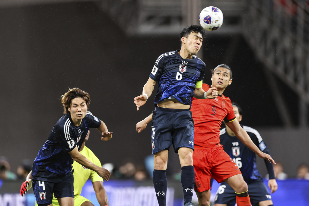 斯卢茨基谈客战柔佛：我认为双方五五开，就看谁能把握住机会